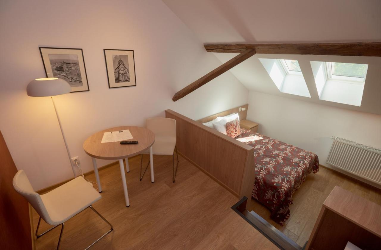 Guest House 1568 Cluj-Napoca Eksteriør bilde